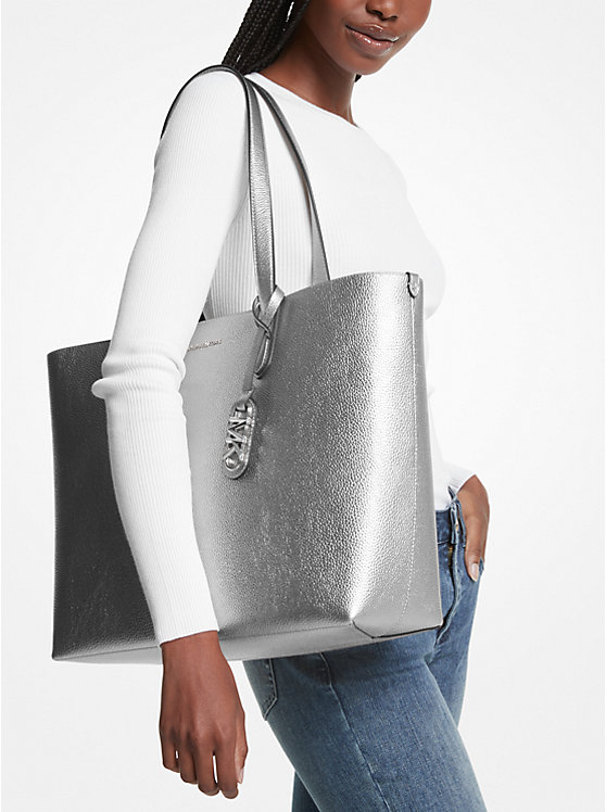 Michael Kors Eliza Extra-Large Metallic Pebbled Leather Reversible Ženske Tote Srebrne | HR1248TCN