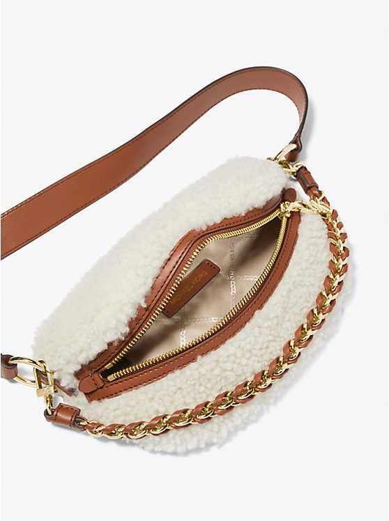 Michael Kors Slater Extra-Small Shearling Sling Pack Ženske Crossbody Torba NATURAL/LUGGAGE | HR1133UZK